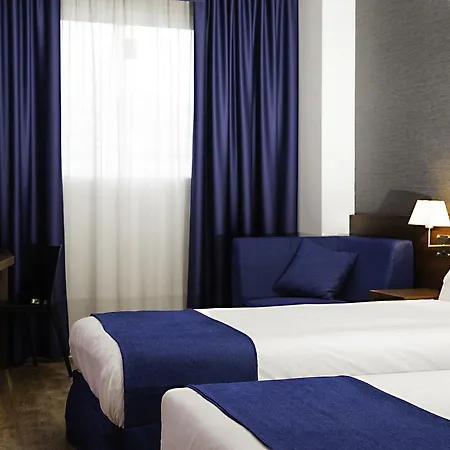Hotel Olympia Universidades 3*