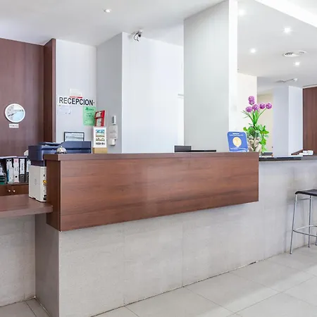 Szálloda Olympia Universidades Valencia