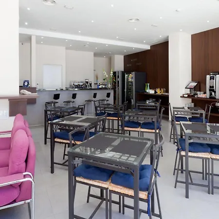 Olympia Universidades Hotel 3*