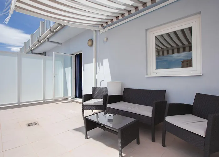 Olympia Universidades Hotel 3*