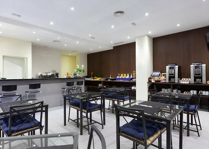 Olympia Universidades Hotel