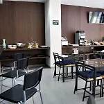 Отель Olympia Universidades 3*