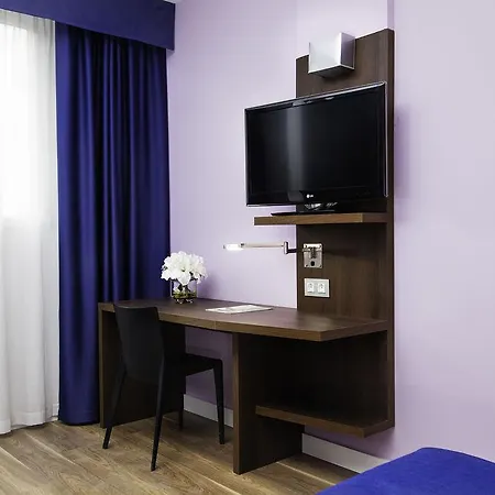 Olympia Universidades Hotel