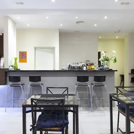 Hotel Olympia Universidades 3*