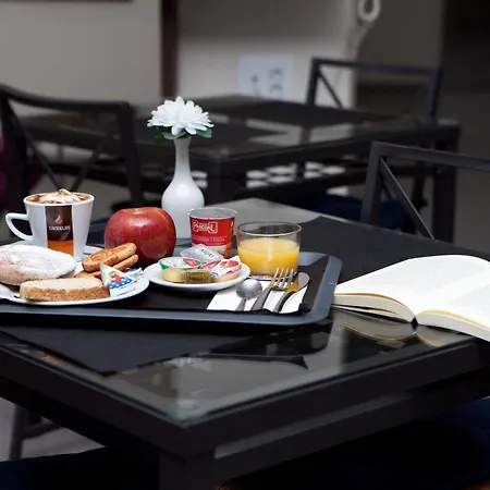 Hotel Olympia Universidades