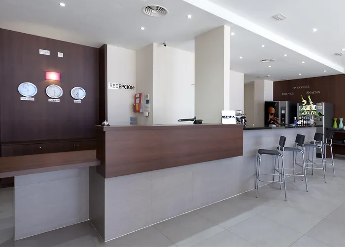 Olympia Universidades Hotel 3*