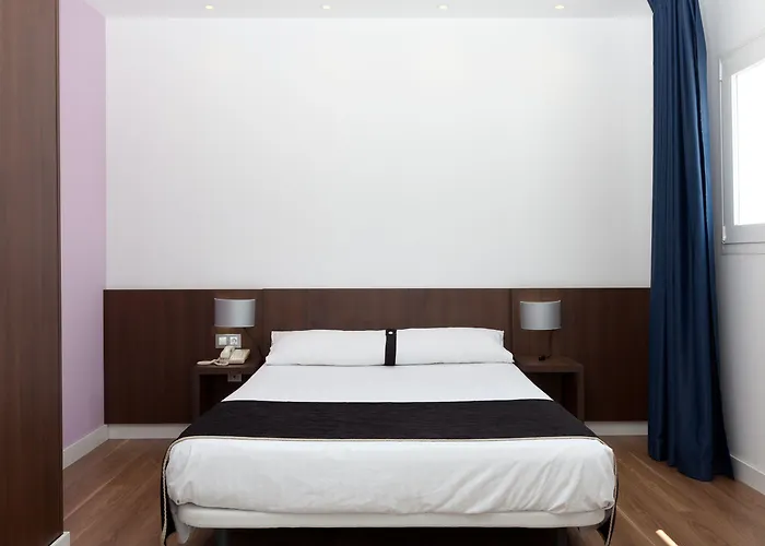 Olympia Universidades Hotel
