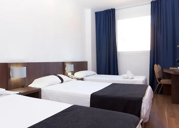 Olympia Universidades Hotel 3*